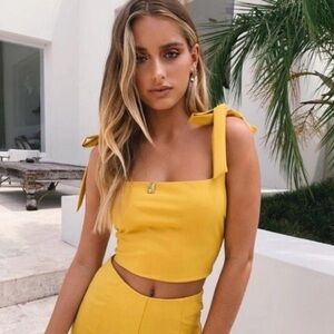 Tiger Mist Mustard Yellow Tank Top, size L